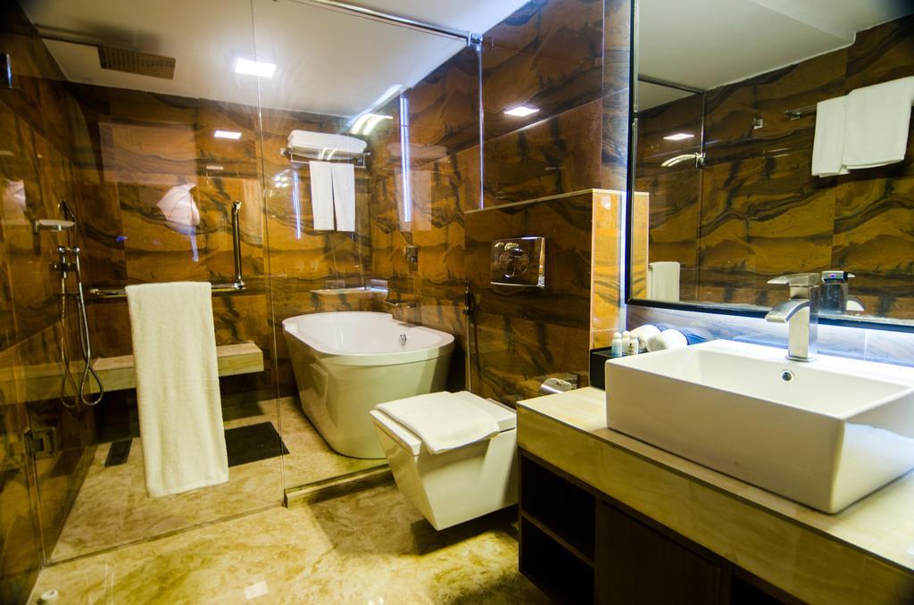 Executive Inn Dhaka Exterior foto